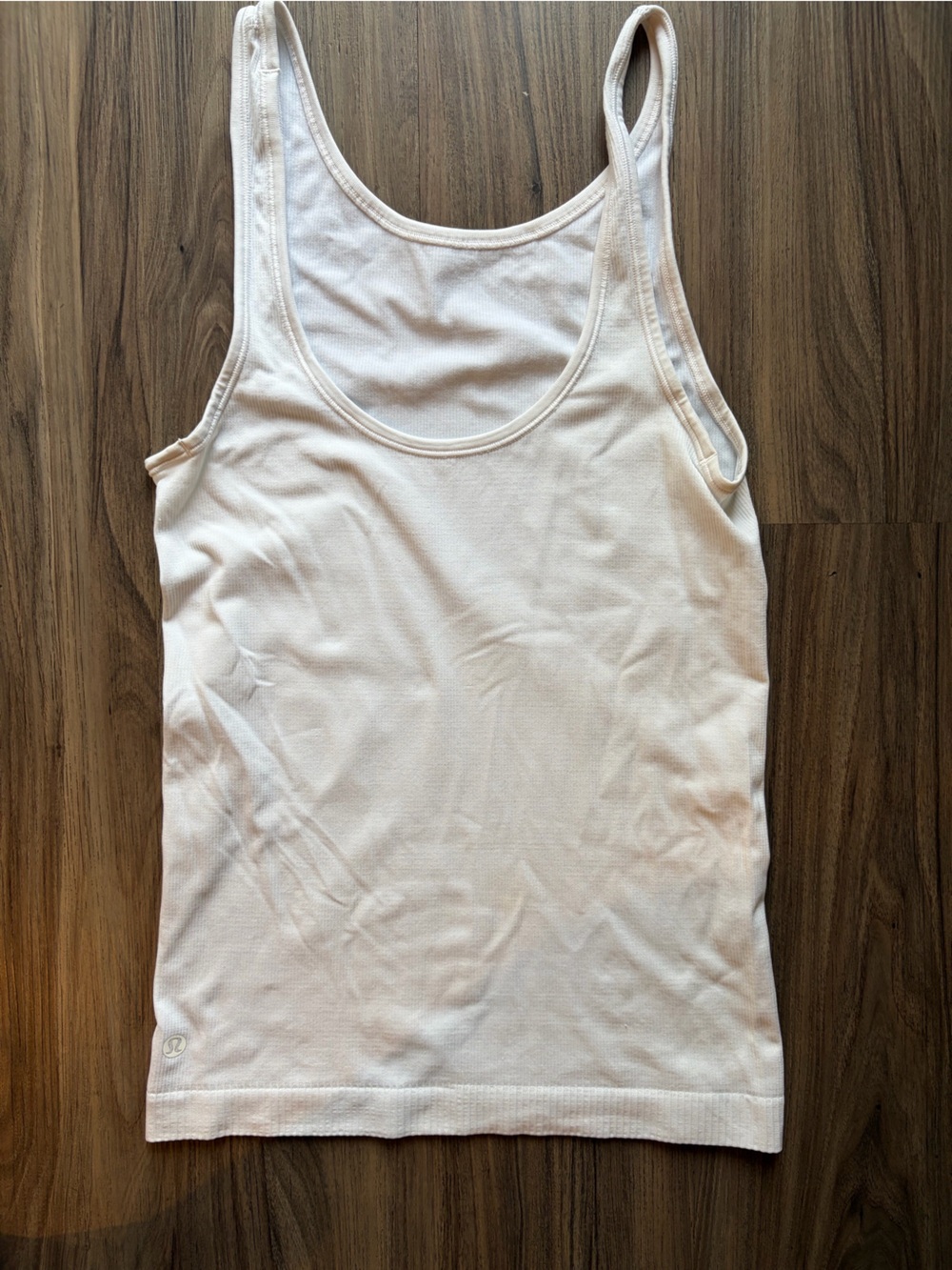 Lululemon Ebb to Street scoop neck tank